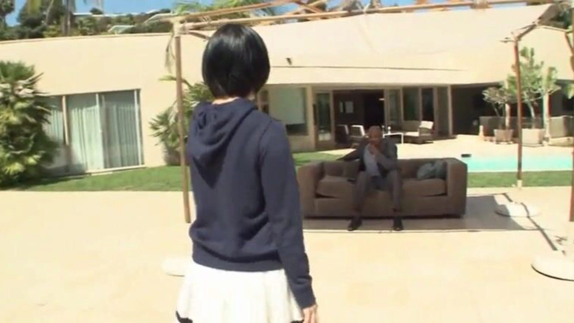 Miku Abeno visits US for BBC